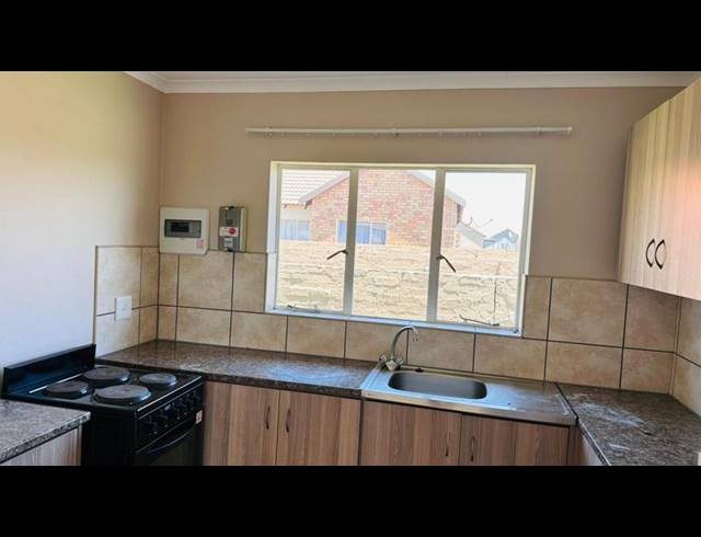 3 BEDROOM HOUSE FOR SALE IN WATERKLOOF